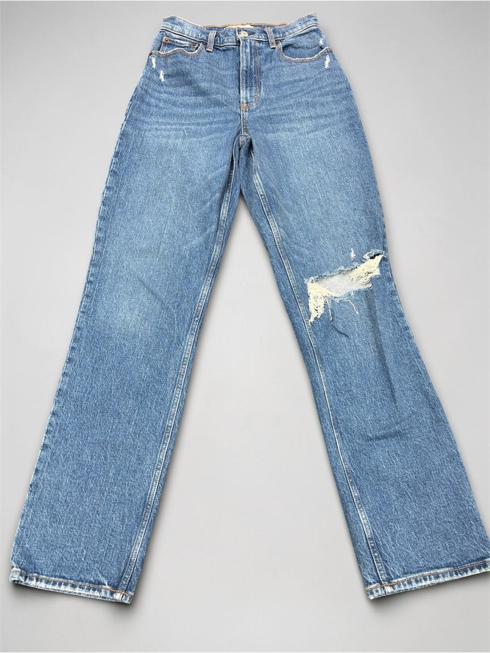 Abercrombie & Fitch Light Blue High-Rise Distressed Jeans